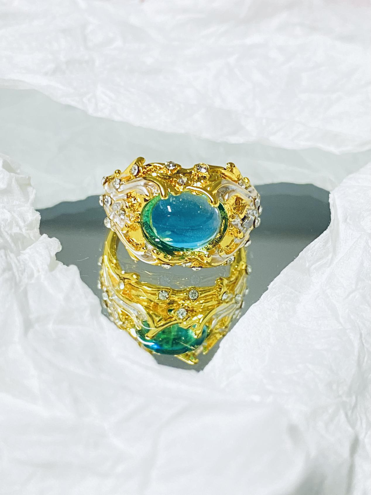 Aquamarine Topaz Gilded Irregular Ring