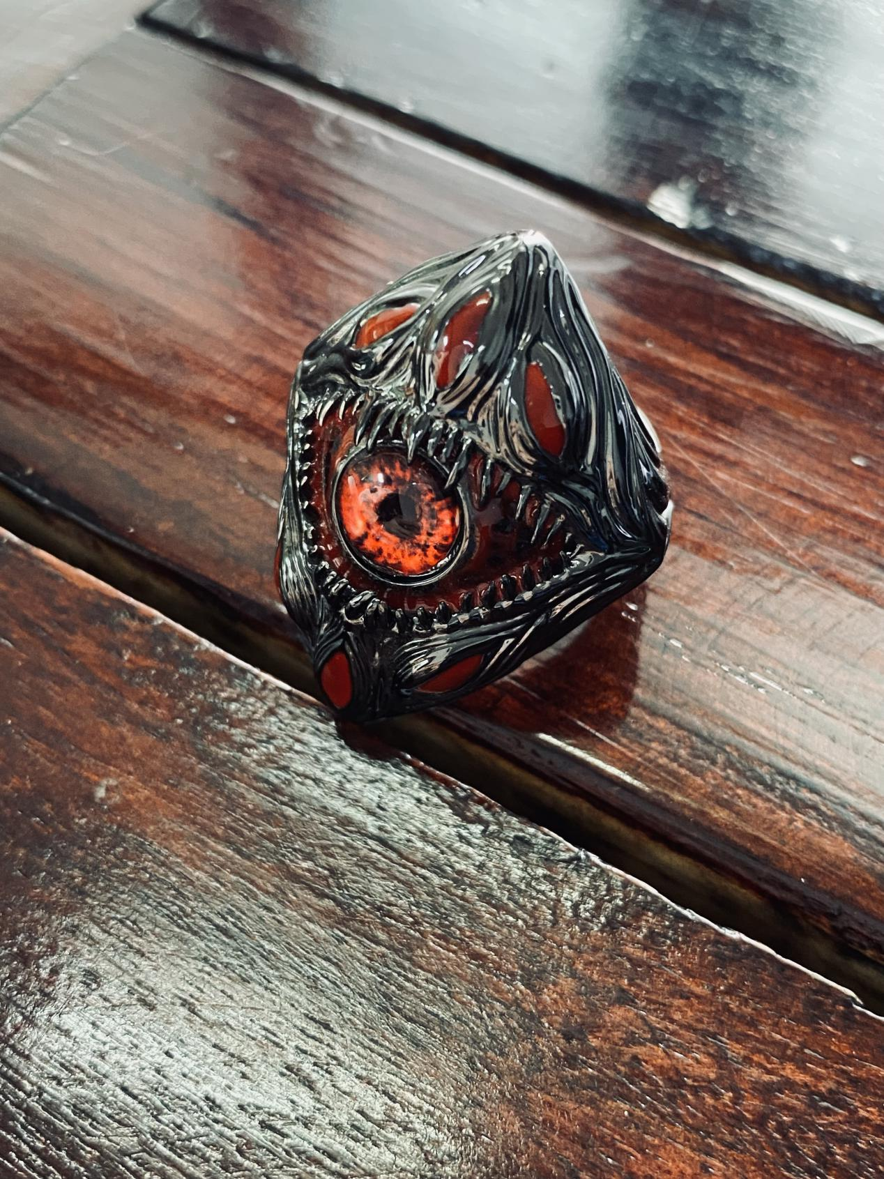 Dark Eye Irregular Ring